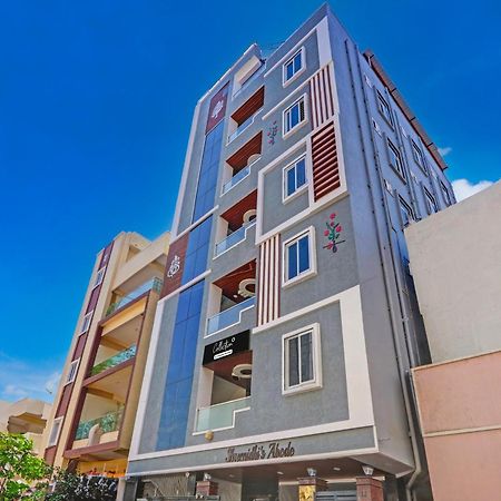 Hotel Super Collection O Gachibowli Phase 2 Near Isb Exterior foto